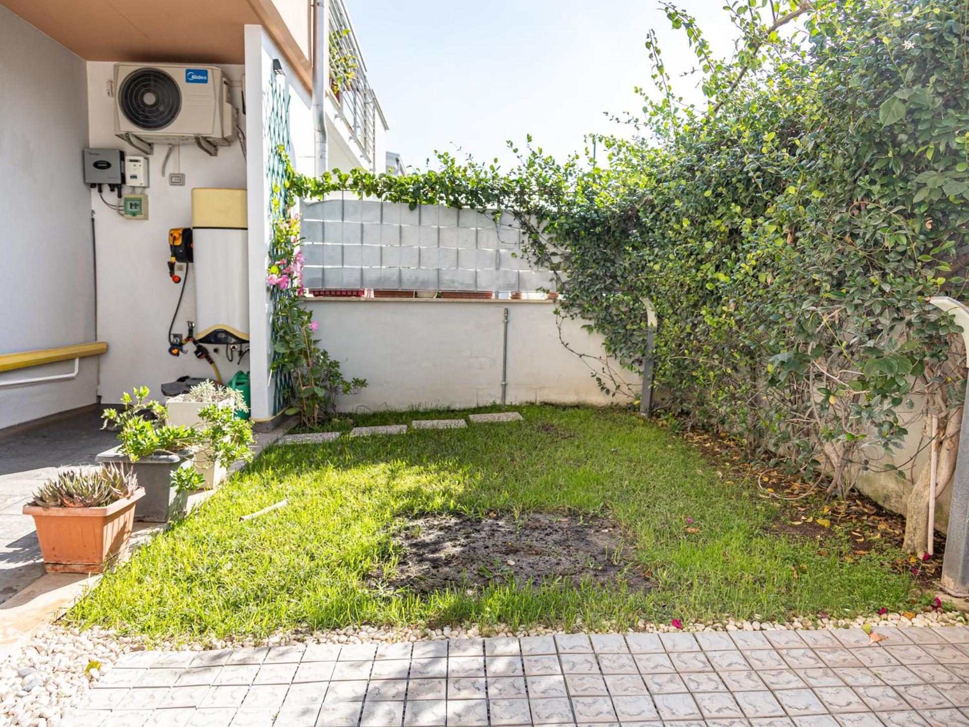 Mrb Real Estate - Maison Ludovica - Monolocale Moderno Con Giardino Frattocchie Exterior photo